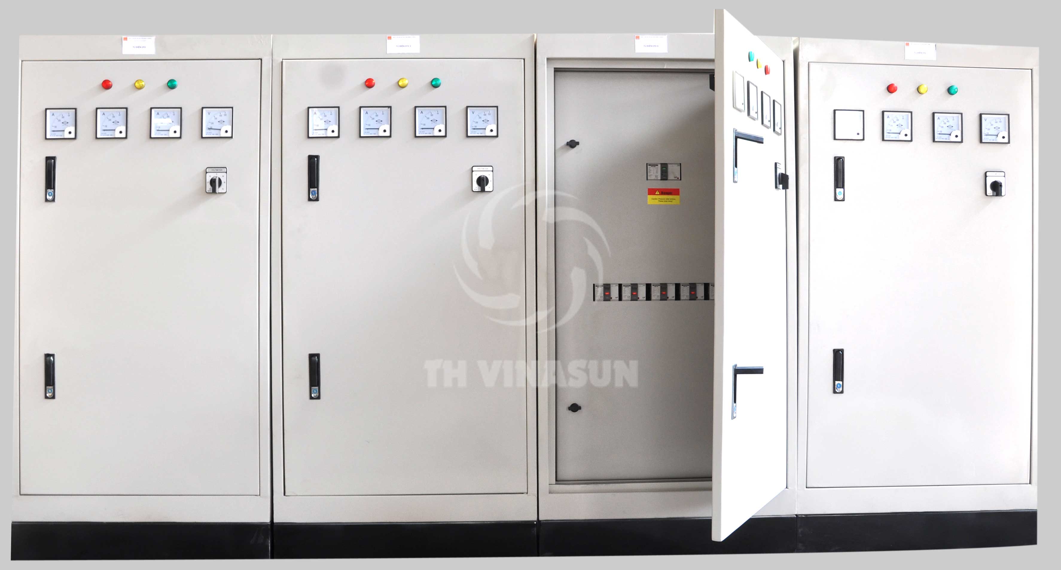 tủ điện điều khiển chiếu sáng