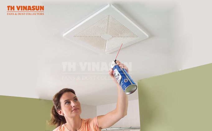 quat-hut-mui-nha-ve-sinh-gan-tuong Hướng dẫn cách vệ sinh quạt hút mùi nhà vệ sinh gắn tường